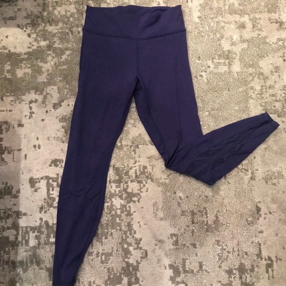 Lululemon Blue Mesh insert Leggings